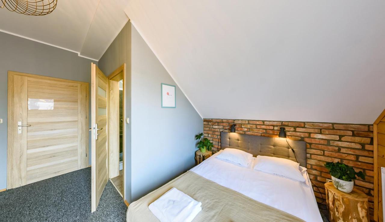 Hotel Czerwone Korale Cielimowo エクステリア 写真