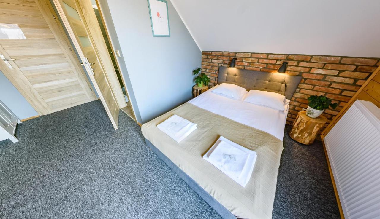 Hotel Czerwone Korale Cielimowo エクステリア 写真